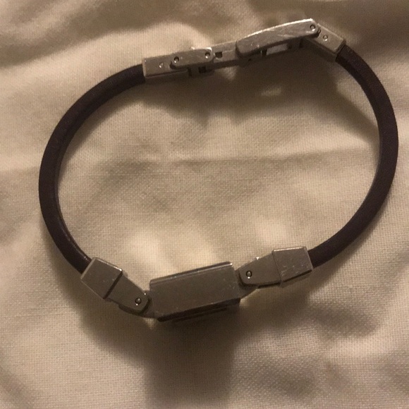 Watch - Picture 2 of 5